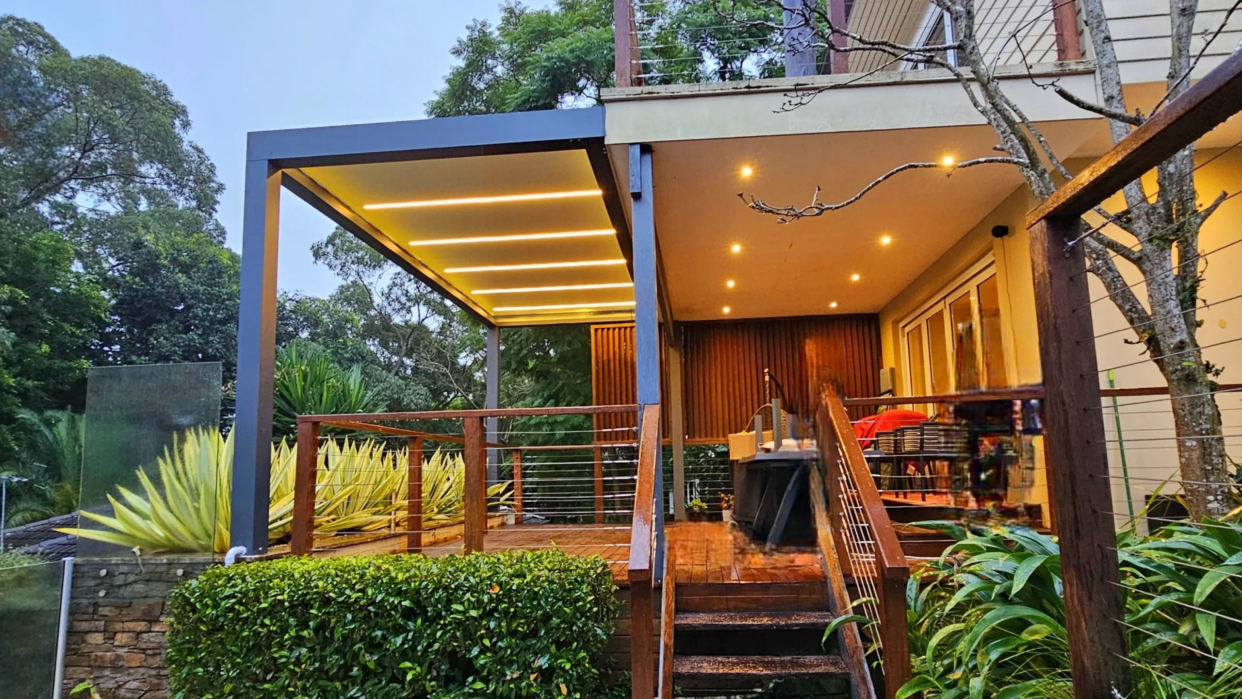 motorised louvre pergola